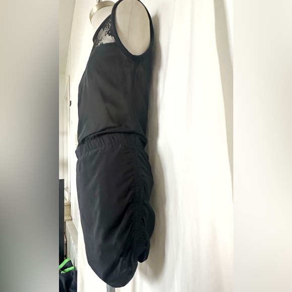 IRO SLEEVELESS BLACK SHEER CHIFFON LACE ZIPPER RUCHED MINI DRESS 36 SMALL - Picture 5 of 7